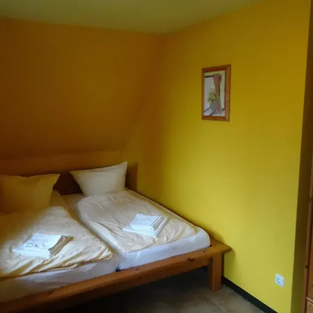 Vakantiehuis Dornroschen - #95070 Zingst